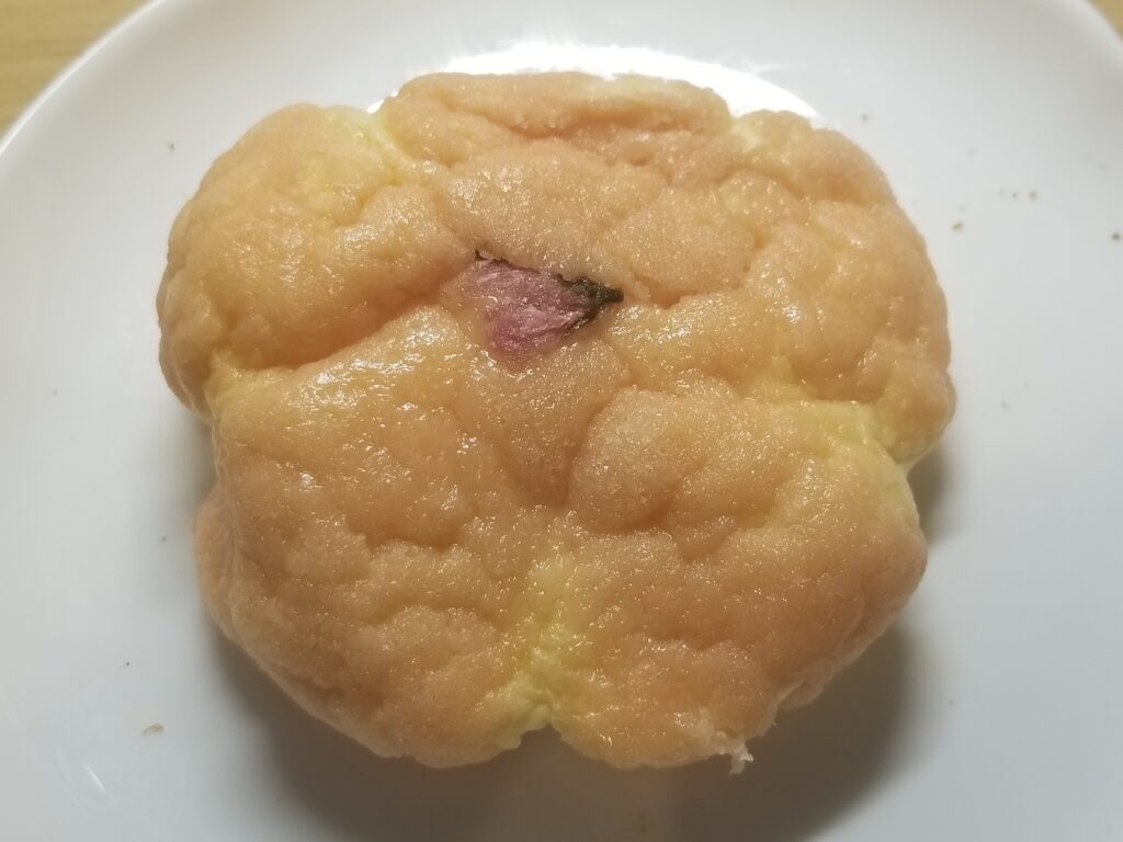泉北堂　桜メロンパン