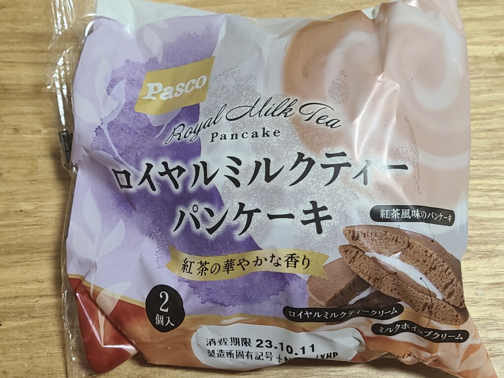 敷島製パン　ロイヤルミルクティーパンケーキ　